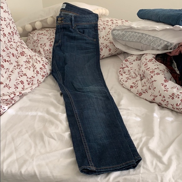 Blue jeans - Picture 2 of 3